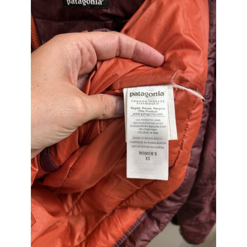 Patagonia Puff RN51884 Jacket Maroon  WMNS Size XS STY84683 - Picture 11 of 12